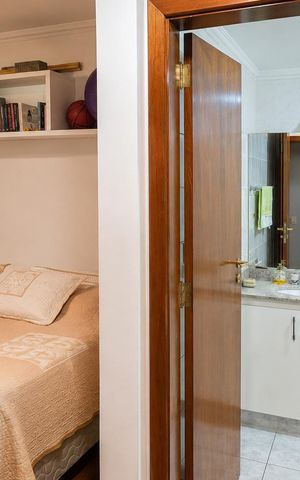 Apartamento à venda com 138m², 4 quartos e 3 vagasSuíte