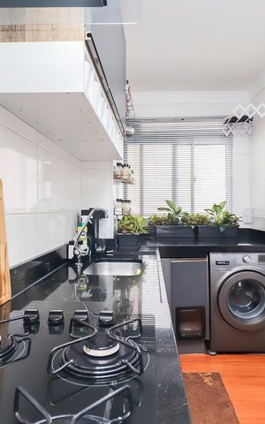 Apartamento à venda com 43m², 2 quartos e 1 vagaCozinha e Área de Serviço