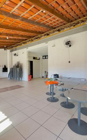 Apartamento para alugar com 58m², 2 quartos e 1 vaga Apartamento para alugar com 58m², 2 quartos e 1 vagaÁrea comum - Salão de festas