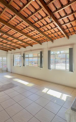 Apartamento para alugar com 58m², 2 quartos e 1 vaga Apartamento para alugar com 58m², 2 quartos e 1 vagaÁrea comum - Salão de festas