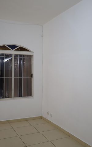 Casa à venda com 125m², 2 quartos e 2 vagasSala