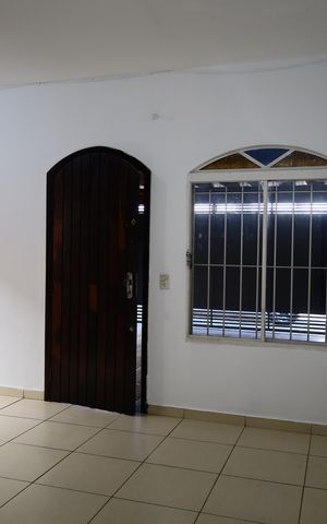 Casa à venda com 125m², 2 quartos e 2 vagasSala