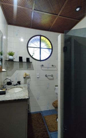 Casa à venda com 264m², 3 quartos e 3 vagasBanheiro Social 1