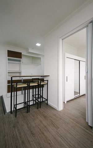 Apartamento à venda com 33m², 2 quartos e sem vaga Apartamento à venda com 33m², 2 quartos e sem vagaSala