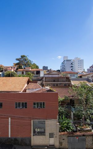 Apartamento à venda com 170m², 4 quartos e 2 vagas Apartamento à venda com 170m², 4 quartos e 2 vagasVISTA