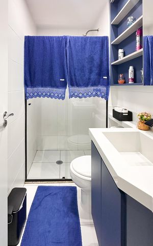 Apartamento à venda com 60m², 2 quartos e 2 vagas Apartamento à venda com 60m², 2 quartos e 2 vagasBanheiro da Suíte