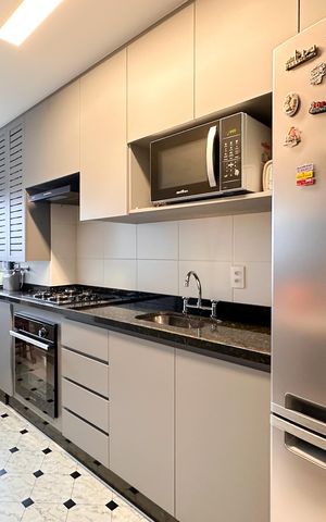 Apartamento à venda com 60m², 2 quartos e 2 vagas Apartamento à venda com 60m², 2 quartos e 2 vagasCozinha