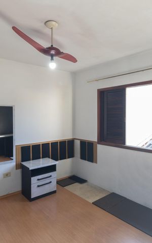 Casa à venda com 97m², 3 quartos e 2 vagas Casa à venda com 97m², 3 quartos e 2 vagasQuarto 2