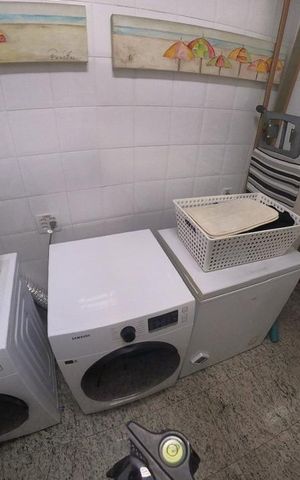 Apartamento para alugar com 190m², 3 quartos e 2 vagas Apartamento para alugar com 190m², 3 quartos e 2 vagasÁrea de Serviço