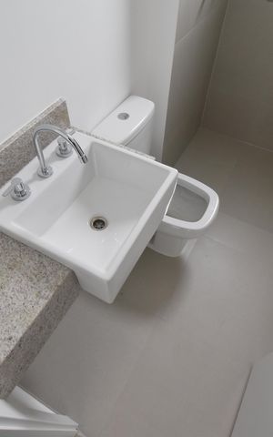 Apartamento à venda com 92m², 2 quartos e 1 vagaBanheiro 2