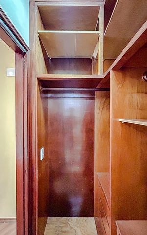 Apartamento à venda com 70m², 3 quartos e 1 vagaCloset da suíte