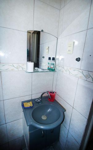 Casa para alugar com 28m², 1 quarto e sem vagaBanheiro