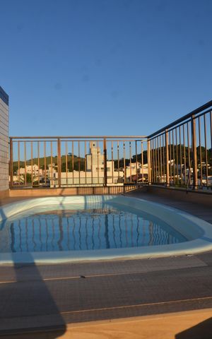 Apartamento à venda com 244m², 3 quartos e 2 vagasPiscina