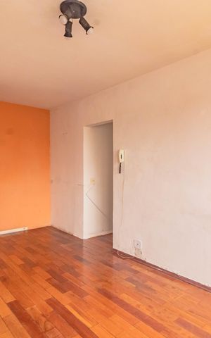 Apartamento à venda com 63m², 2 quartos e 1 vaga Apartamento à venda com 63m², 2 quartos e 1 vagaSala