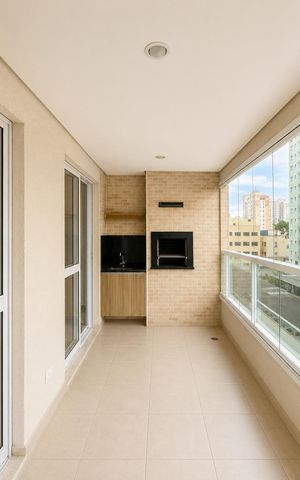 Apartamento para alugar com 77m², 2 quartos e 2 vagas Apartamento para alugar com 77m², 2 quartos e 2 vagasVaranda