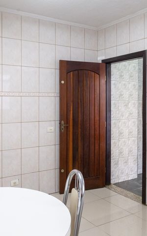 Casa para alugar com 125m², 3 quartos e 2 vagasCozinha