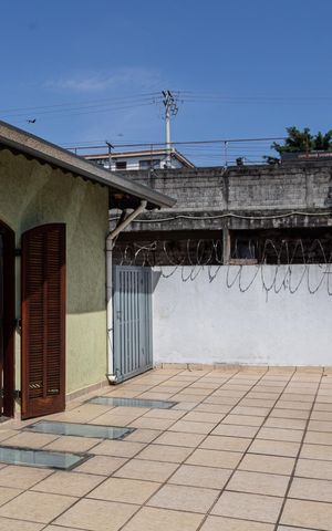 Casa para alugar com 125m², 3 quartos e 2 vagasVaranda