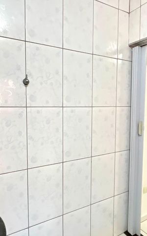 Casa à venda com 140m², 3 quartos e 3 vagas Casa à venda com 140m², 3 quartos e 3 vagasBanheiro 1