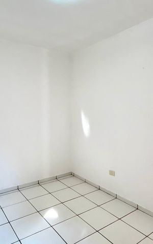 Casa à venda com 140m², 3 quartos e 3 vagas Casa à venda com 140m², 3 quartos e 3 vagasQuarto 2