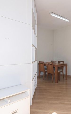 Apartamento para alugar com 65m², 2 quartos e 1 vaga Apartamento para alugar com 65m², 2 quartos e 1 vagaSala