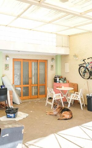 Casa à venda com 194m², 5 quartos e 2 vagasGaragem