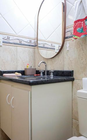 Casa à venda com 194m², 5 quartos e 2 vagasBanheiro
