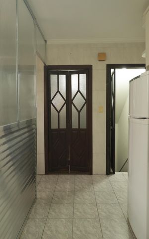 Casa para alugar com 80m², 2 quartos e 1 vagaCozinha