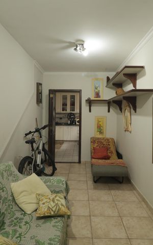 Casa para alugar com 80m², 2 quartos e 1 vagaSala