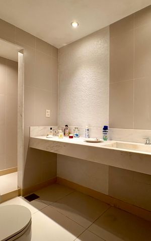 Apartamento à venda com 268m², 3 quartos e 1 vaga
