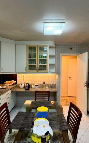 Apartamento à venda com 268m², 3 quartos e 1 vaga