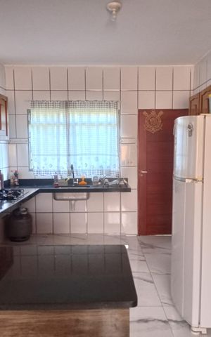 Casa à venda com 356m², 6 quartos e 1 vaga Casa à venda com 356m², 6 quartos e 1 vagaCozinha