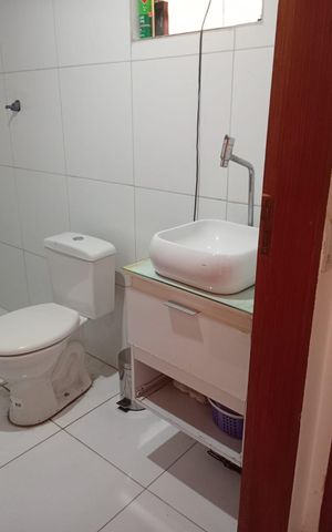 Casa à venda com 356m², 6 quartos e 1 vaga Casa à venda com 356m², 6 quartos e 1 vagaBanheiro