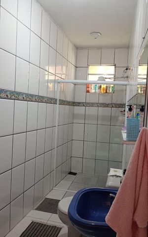 Casa à venda com 356m², 6 quartos e 1 vaga Casa à venda com 356m², 6 quartos e 1 vagaBanheiro