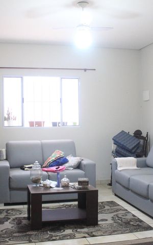 Casa à venda com 300m², 2 quartos e 9 vagasSala