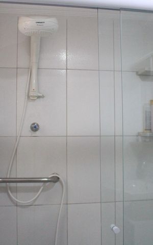 Casa à venda com 300m², 2 quartos e 9 vagasBanheiro da Suíte