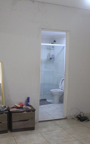 Casa à venda com 300m², 2 quartos e 9 vagasSuíte