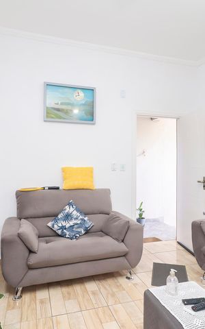 Casa à venda com 120m², 3 quartos e 2 vagasCasa 1 - Sala