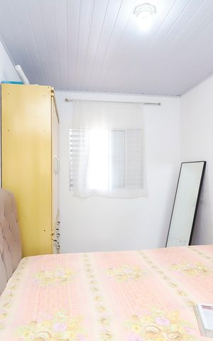 Casa à venda com 120m², 3 quartos e 2 vagasCasa 1 - Quarto 
