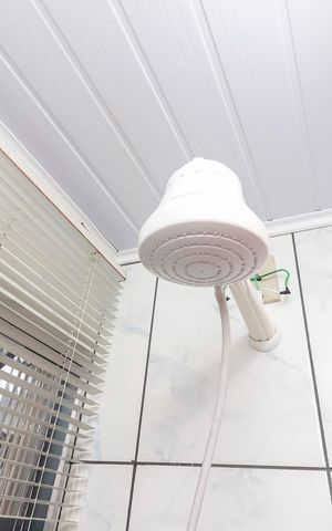 Casa à venda com 120m², 3 quartos e 2 vagasCasa 1 - Banheiro Social