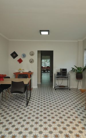 Casa à venda com 250m², 4 quartos e 2 vagasCozinha