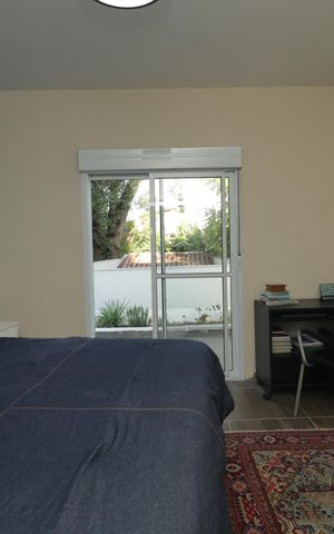 Casa à venda com 250m², 4 quartos e 2 vagasSuíte 2