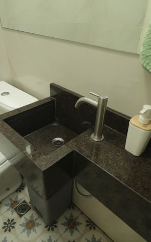 Casa à venda com 250m², 4 quartos e 2 vagasLavabo