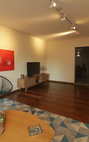 Casa à venda com 250m², 4 quartos e 2 vagasSala