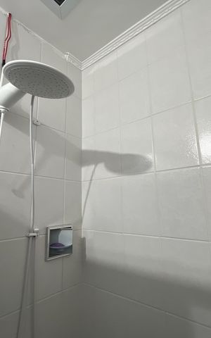 Casa para alugar com 360m², 5 quartos e 2 vagasBanheiro