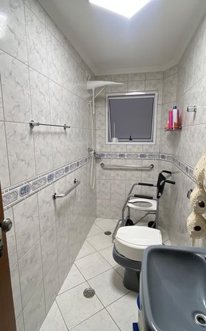Casa para alugar com 360m², 5 quartos e 2 vagasBanheiro