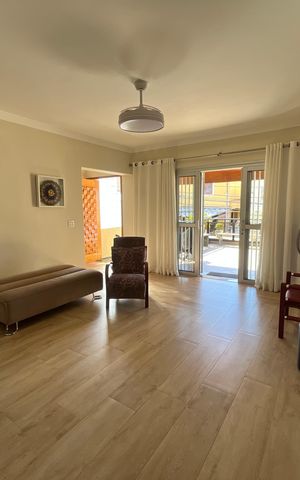 Casa para alugar com 360m², 5 quartos e 2 vagasSala 1