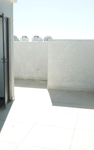 Casa de condomínio à venda com 130m², 3 quartos e 2 vagasTerraço