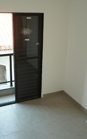 Casa de condomínio à venda com 130m², 3 quartos e 2 vagassuite