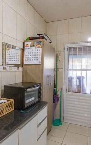 Casa à venda com 418m², 3 quartos e 2 vagas Casa à venda com 418m², 3 quartos e 2 vagasÁrea de serviço