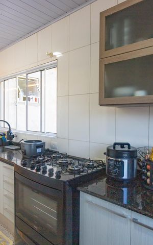 Casa à venda com 418m², 3 quartos e 2 vagas Casa à venda com 418m², 3 quartos e 2 vagasCasa 2 - cozinha
